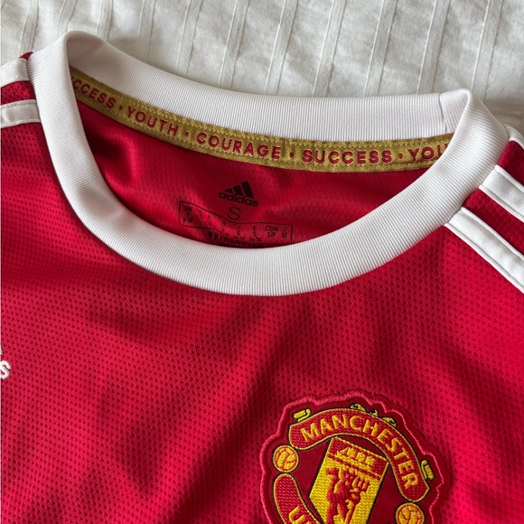 Cristiano Ronaldo Manchester United 2021-2022 Adidas Home Jersey - Picture 3 of 3